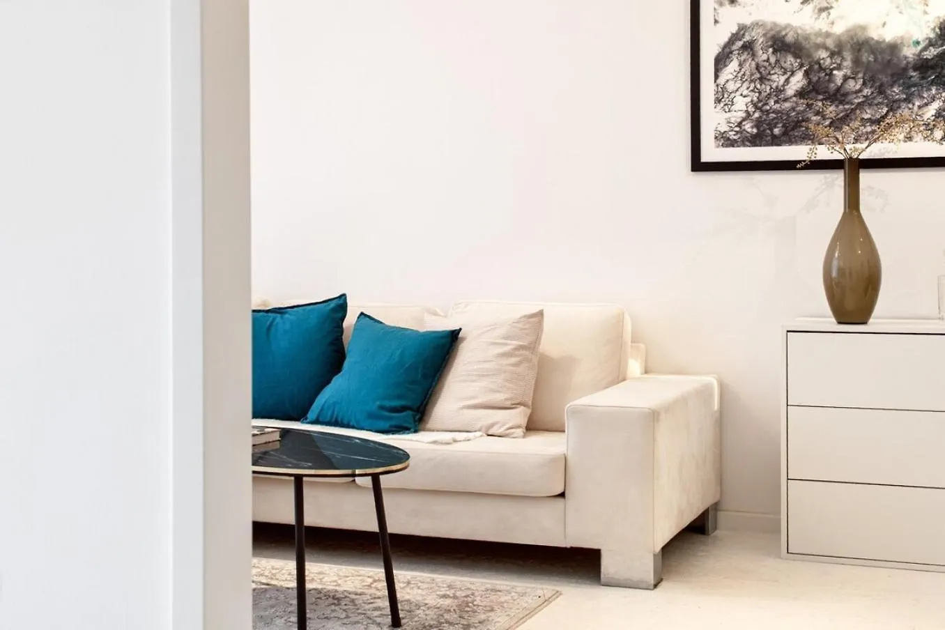 Central Home With Fireplace Near Underground Berlim Apartamento