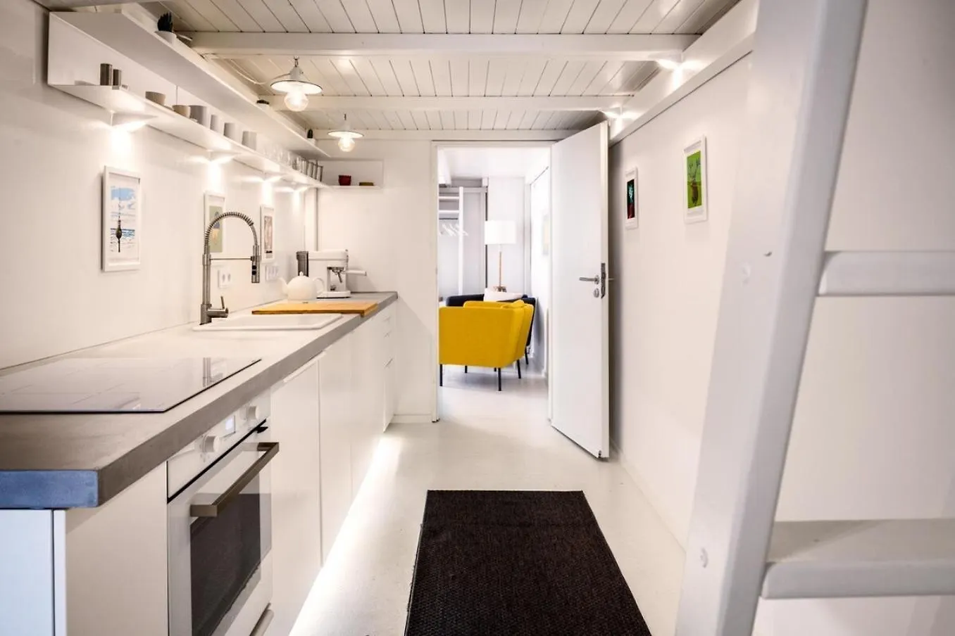 Central Home With Fireplace Near Underground Berlim Alemanha