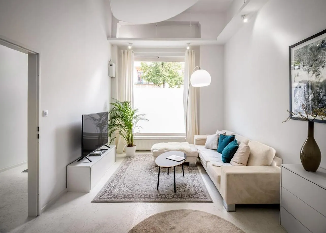 Apartamento Central Home With Fireplace Near Underground Berlim Alemanha